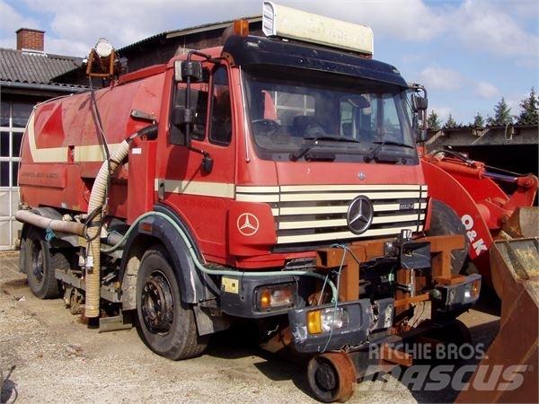 Mercedes-Benz 1824 其他货车