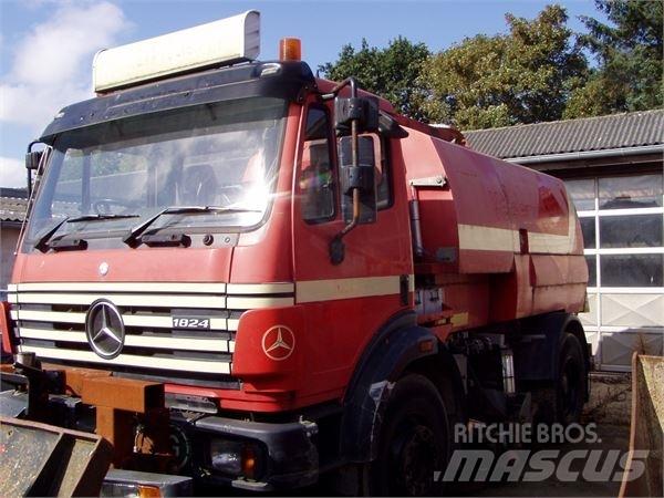 Mercedes-Benz 1824 其他货车