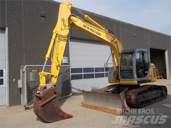 New Holland E150 履带挖掘机