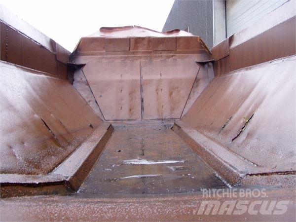 Volvo A20 铰接式自卸车