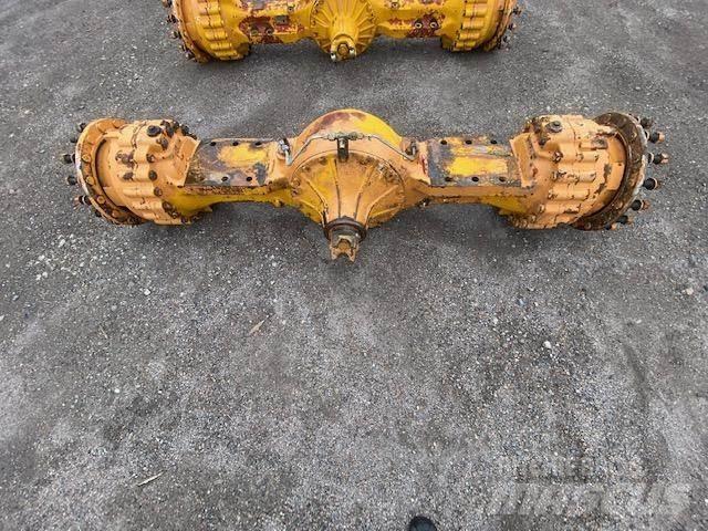 CASE 821 c axles 轴