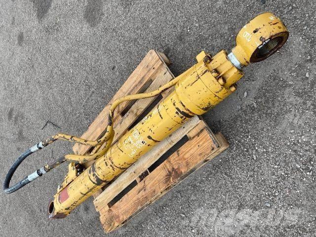CAT 330 c , l-2060mm 液压