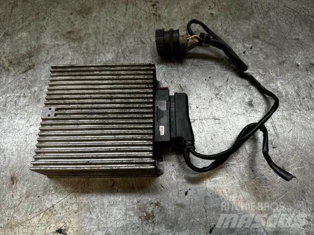  xMulti-in A934 C 电子设备
