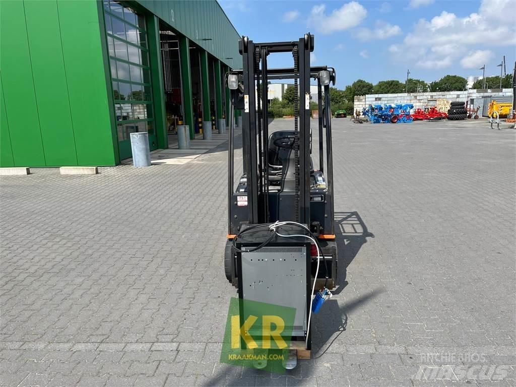 Doosan B18T 电动叉车