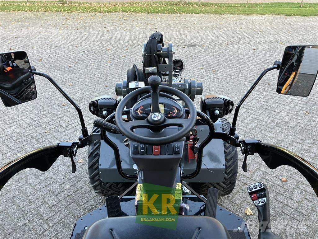 GiANT G2700 HD+ 前装载和挖掘机