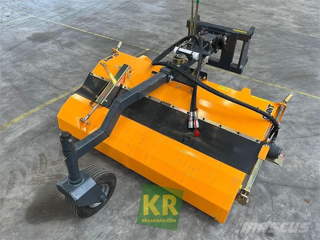 GiANT Veegmachine 扫地机