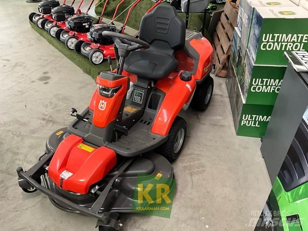 Husqvarna R318X 骑乘式割草机