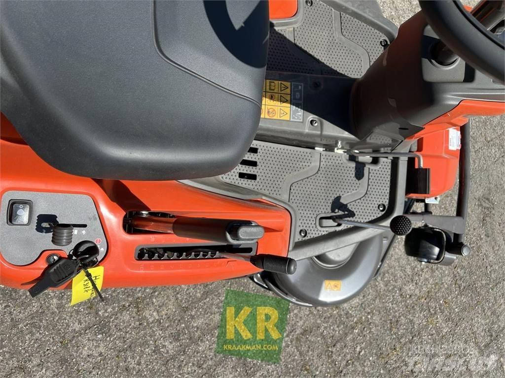 Husqvarna R318X 骑乘式割草机