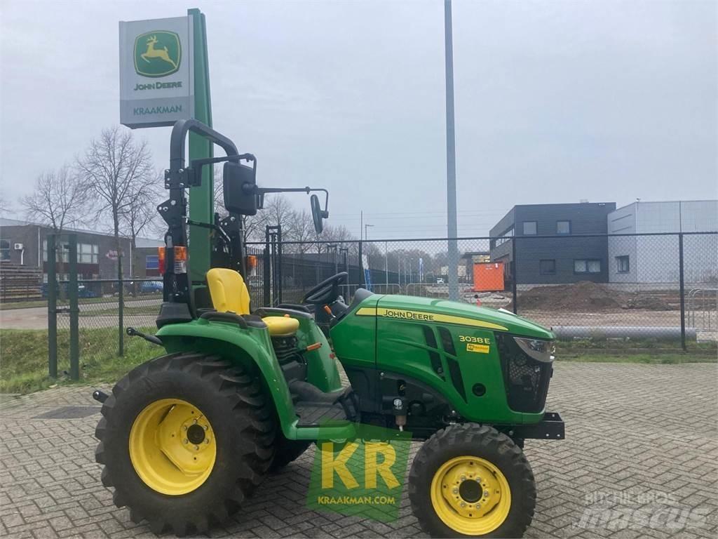 John Deere 3038E 小型拖拉机