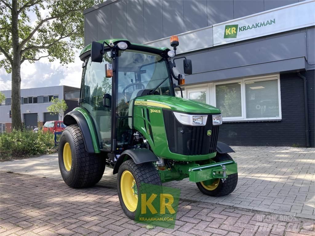John Deere 3046R 小型拖拉机
