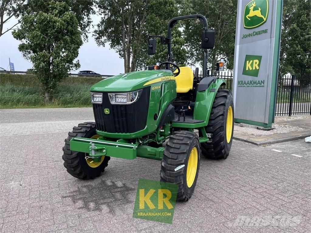 John Deere 4066M 小型拖拉机