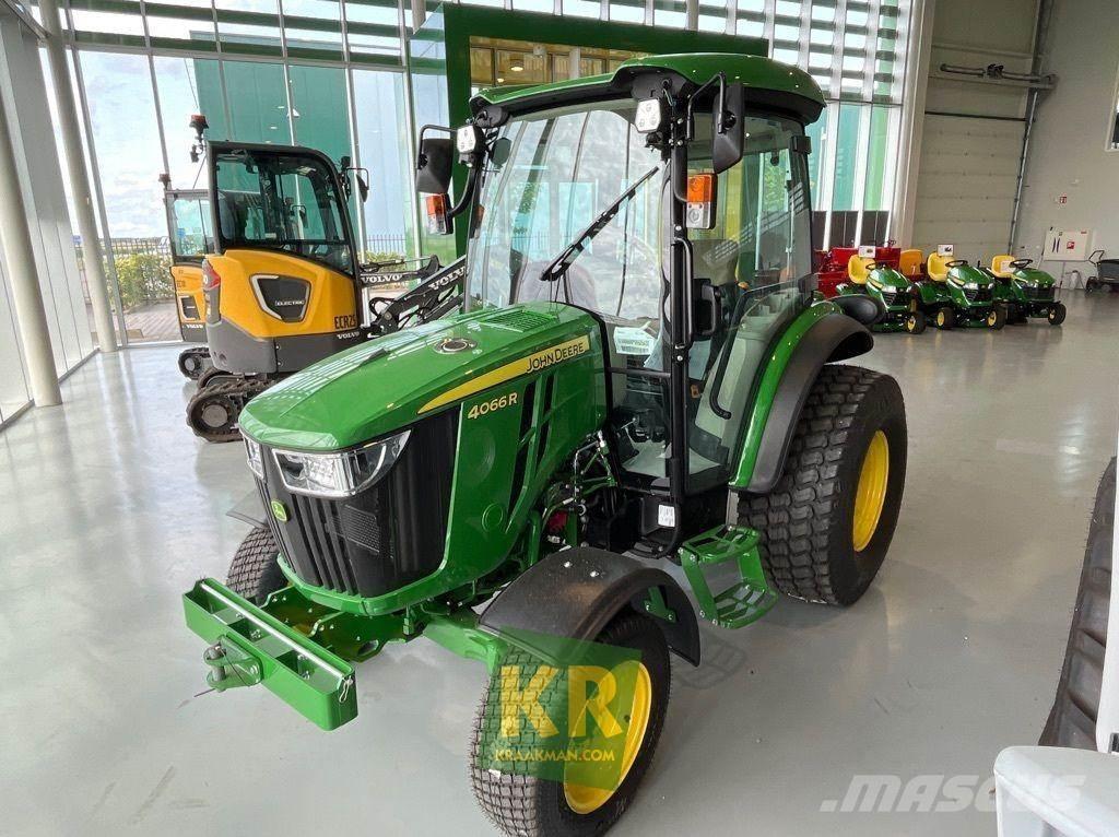 John Deere 4066R 小型拖拉机