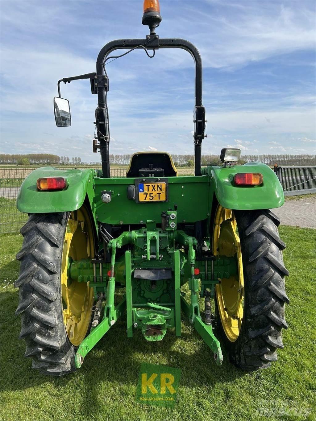 John Deere 5055E 拖拉机/农用车