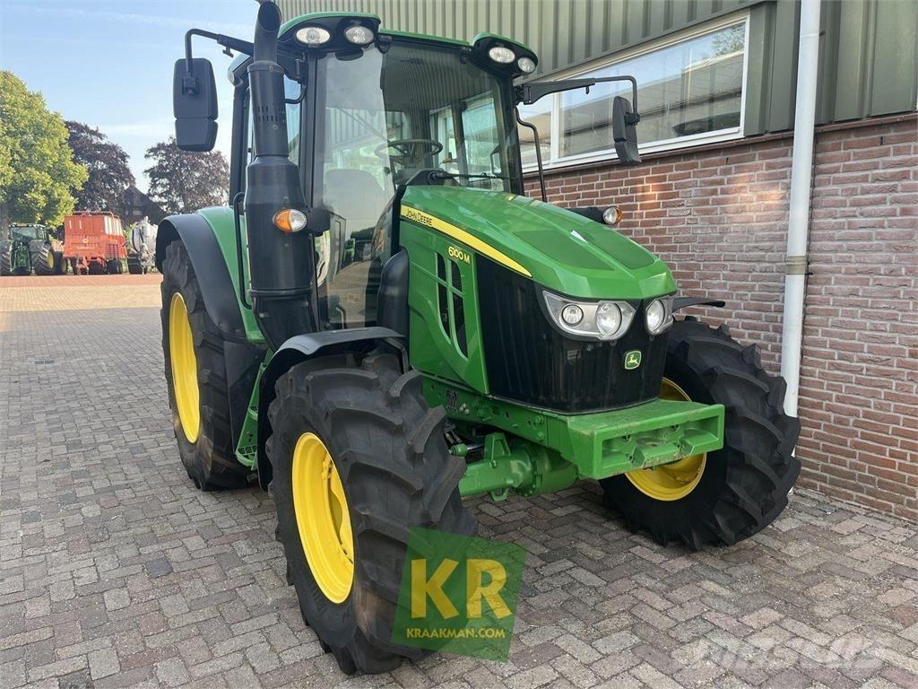 John Deere 6100M 拖拉机/农用车