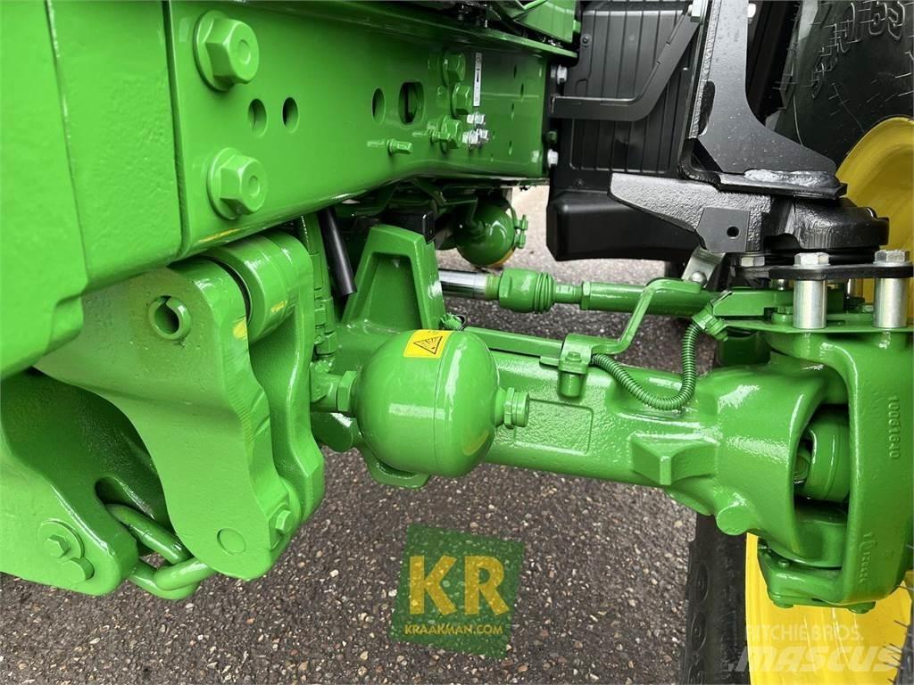 John Deere 6120M 拖拉机/农用车