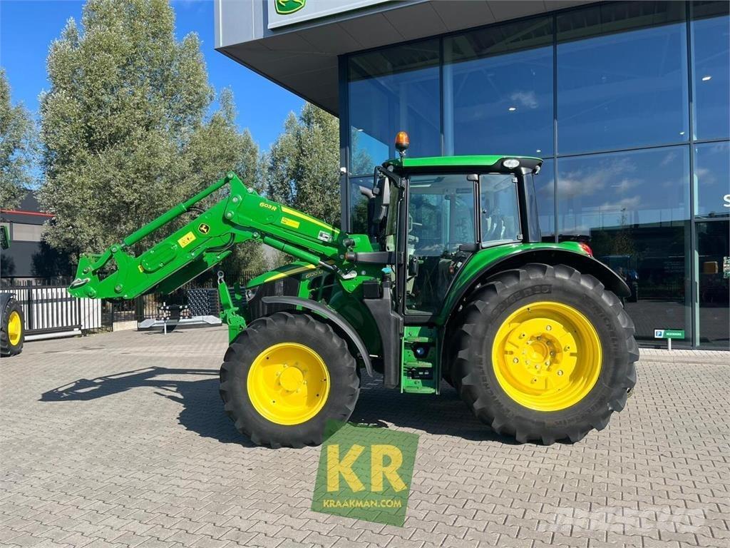 John Deere 6120M 拖拉机/农用车
