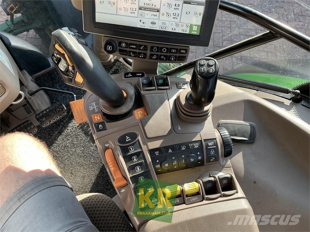 John Deere 6130R 拖拉机/农用车