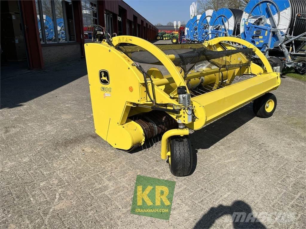 John Deere 630C 联合收割机头
