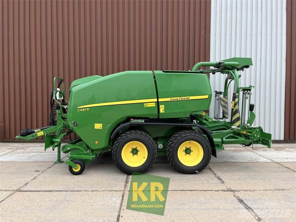 John Deere C441R 圆捆打捆机
