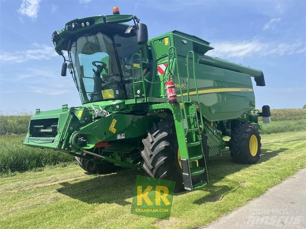 John Deere T660 联合收割机