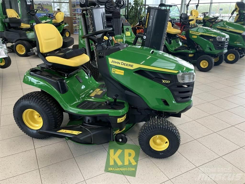 John Deere X127 骑乘式割草机