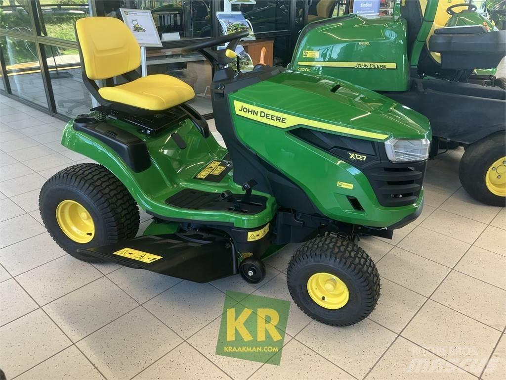 John Deere X127 骑乘式割草机