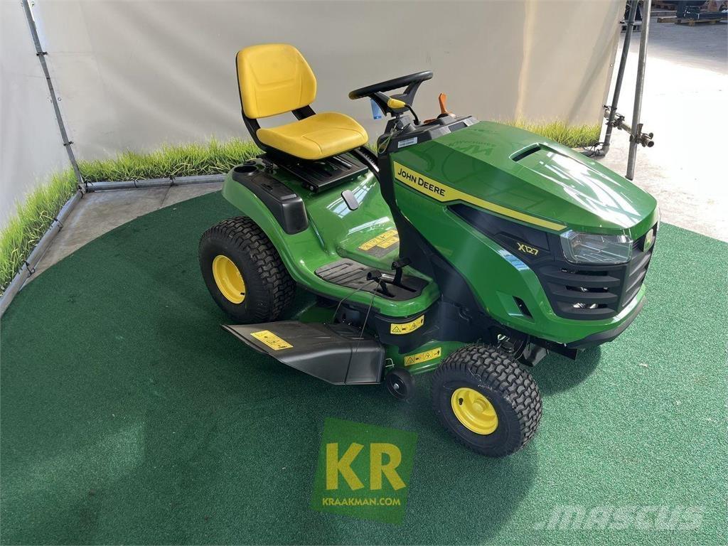 John Deere X127 骑乘式割草机