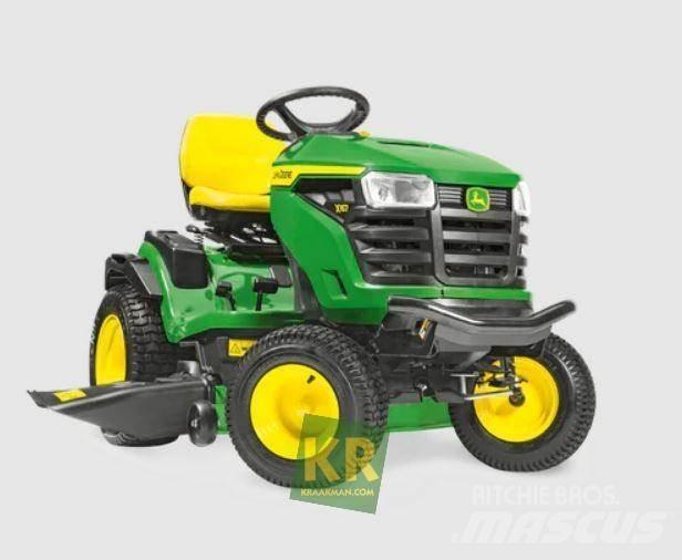 John Deere X167 骑乘式割草机