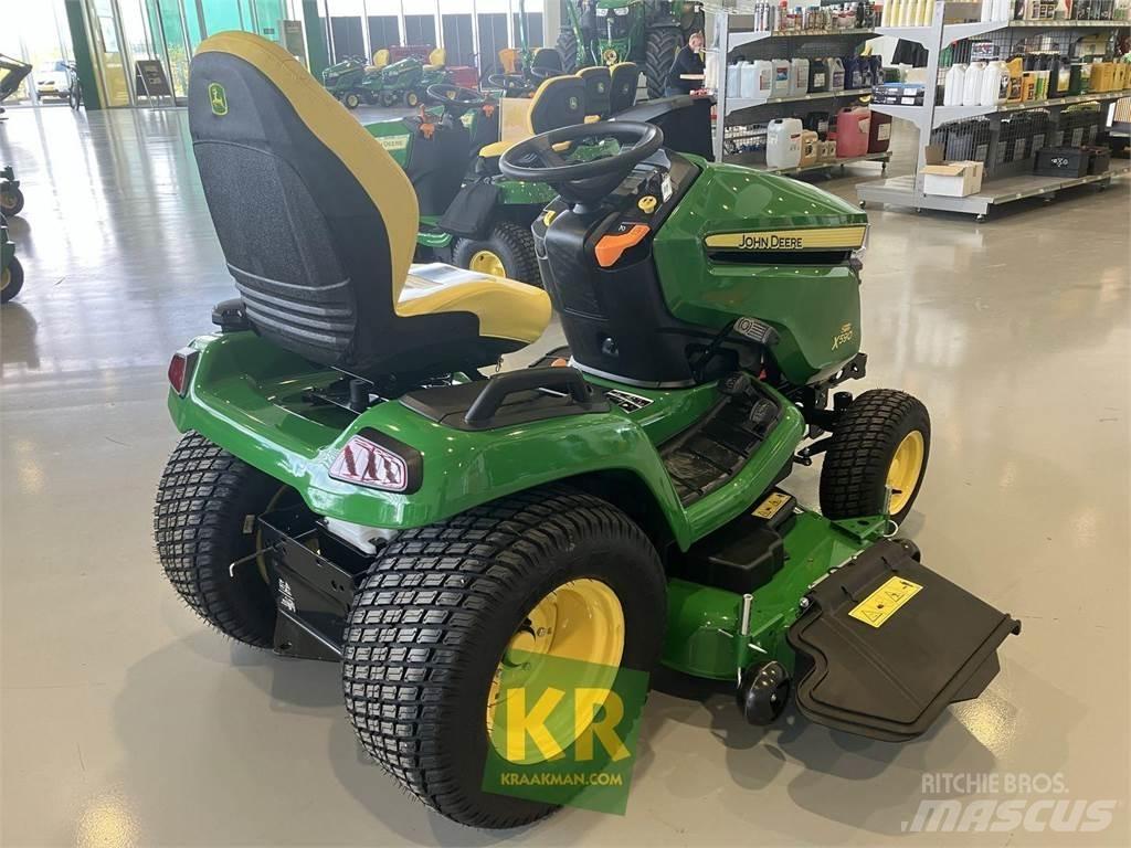 John Deere X590 骑乘式割草机