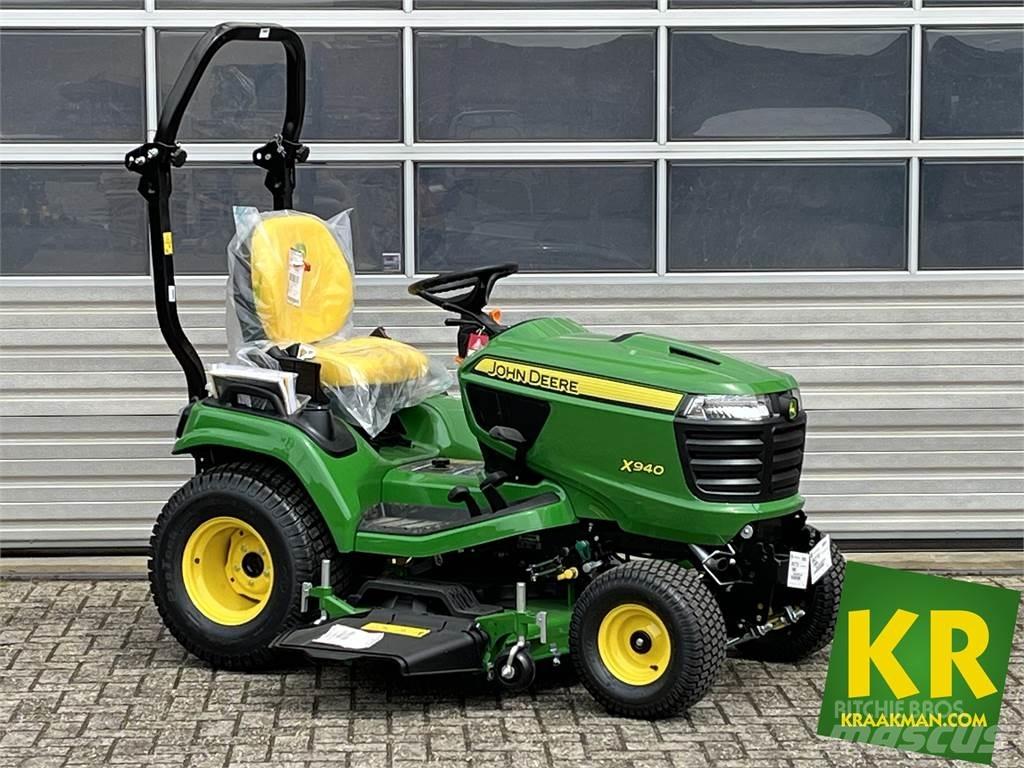 John Deere X940 骑乘式割草机