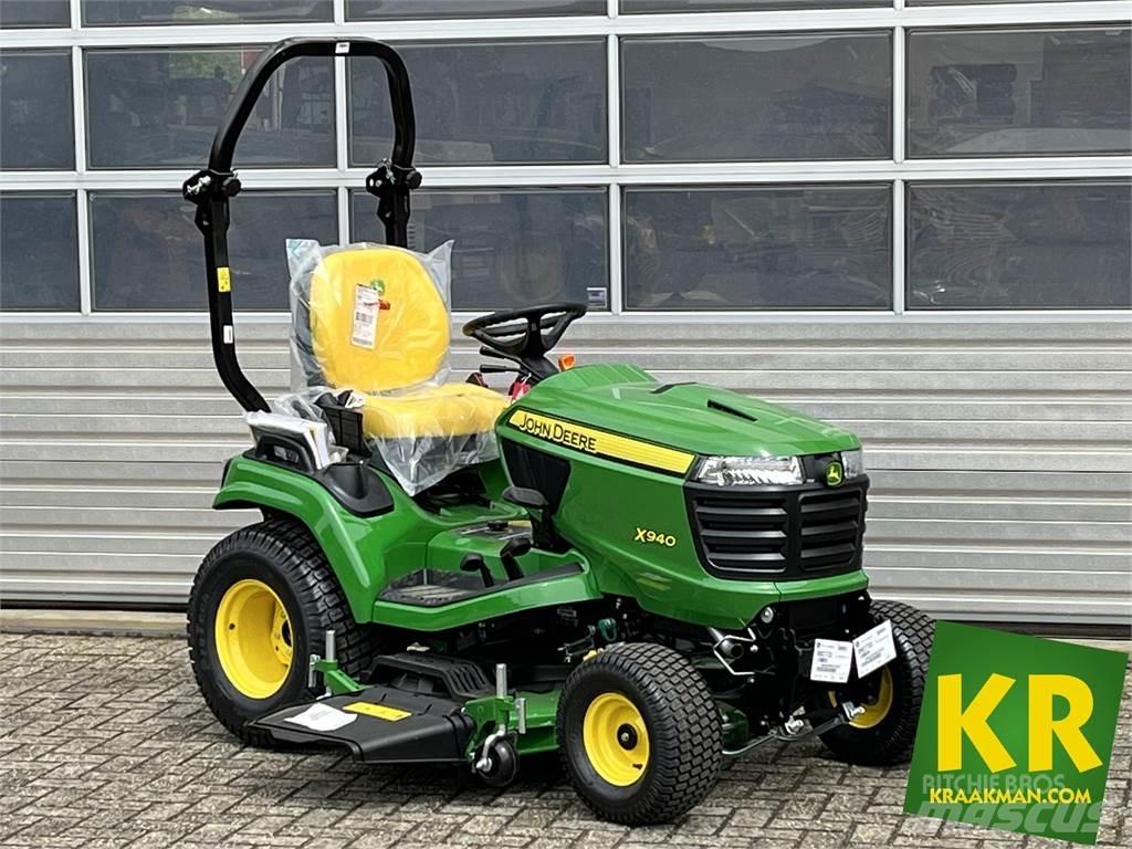 John Deere X940 骑乘式割草机