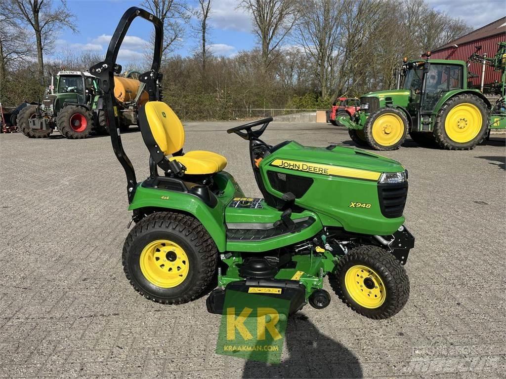 John Deere X948 骑乘式割草机
