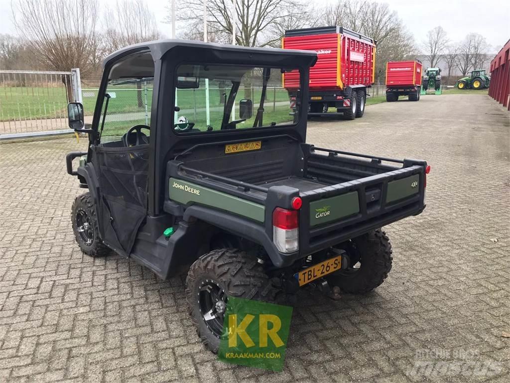 John Deere XUV865M 沙滩车