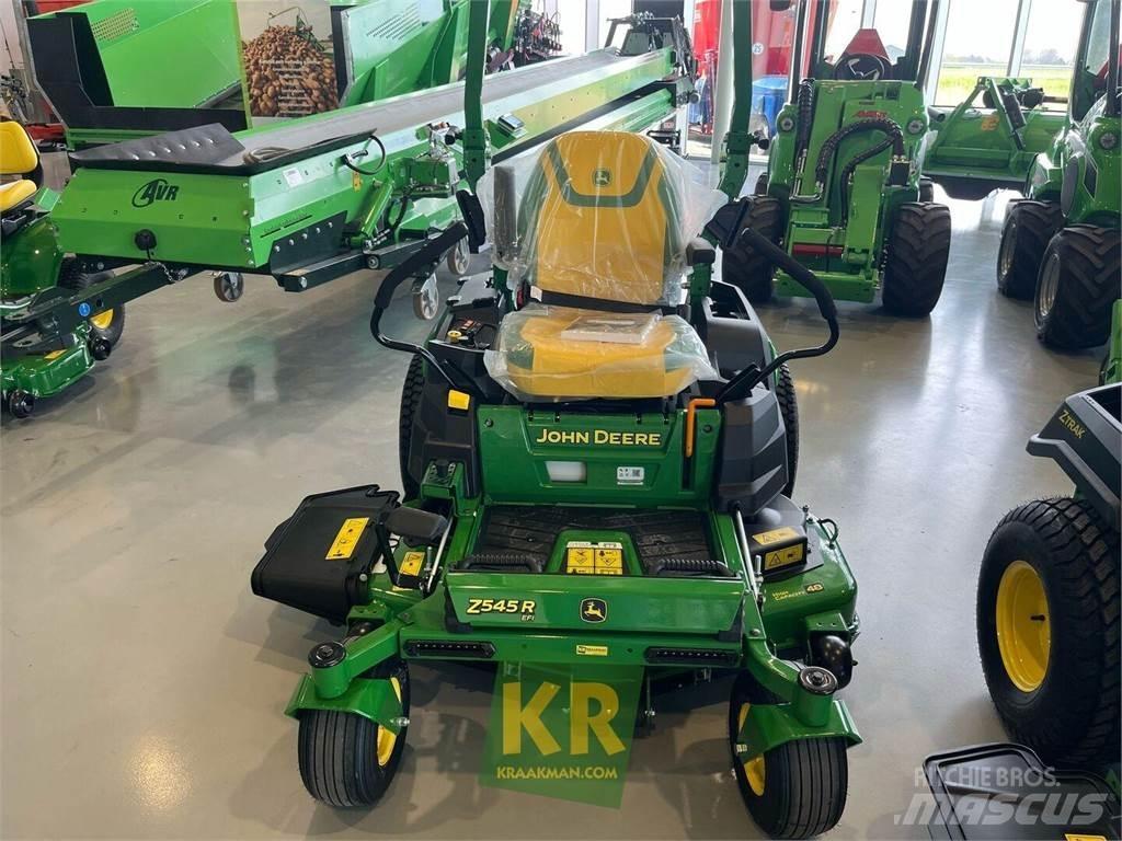 John Deere Z545R 骑乘式割草机