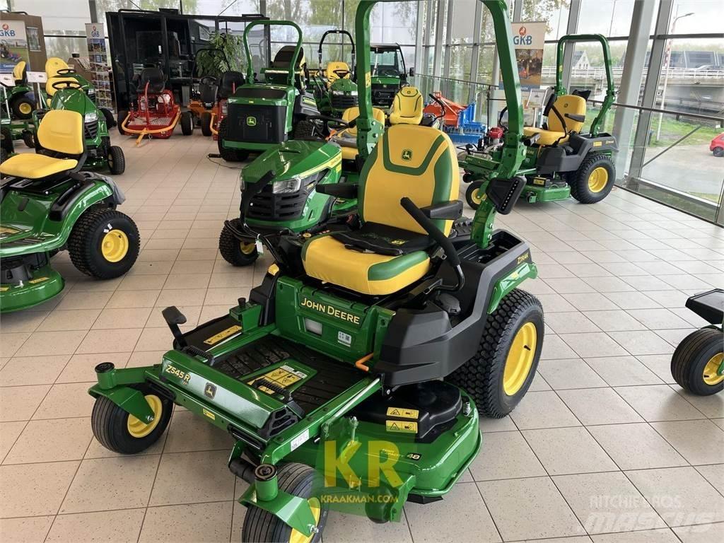 John Deere Z545R 骑乘式割草机