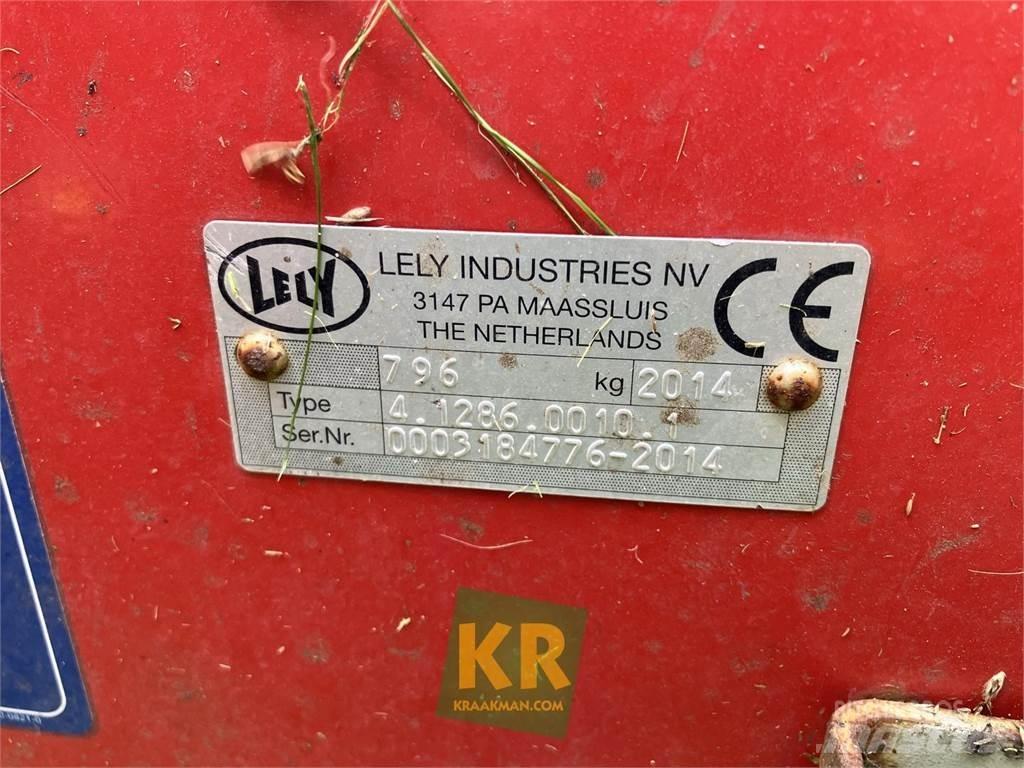 Lely 320 长草、修正和环绕割草机