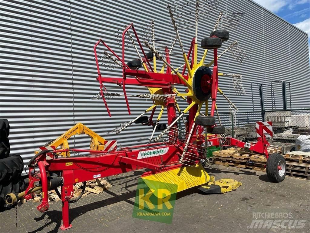 Pöttinger 881A 犁耙和摊草机