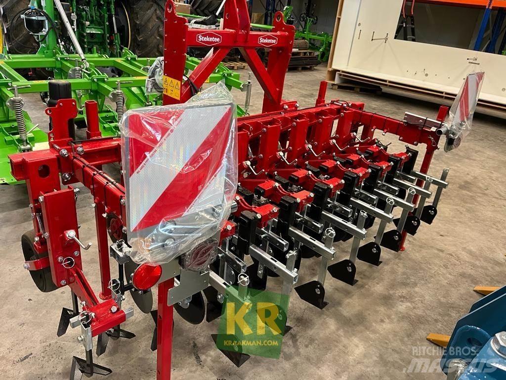 Steketee 2250 钉齿耙