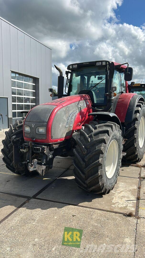 Valtra Overig 拖拉机/农用车
