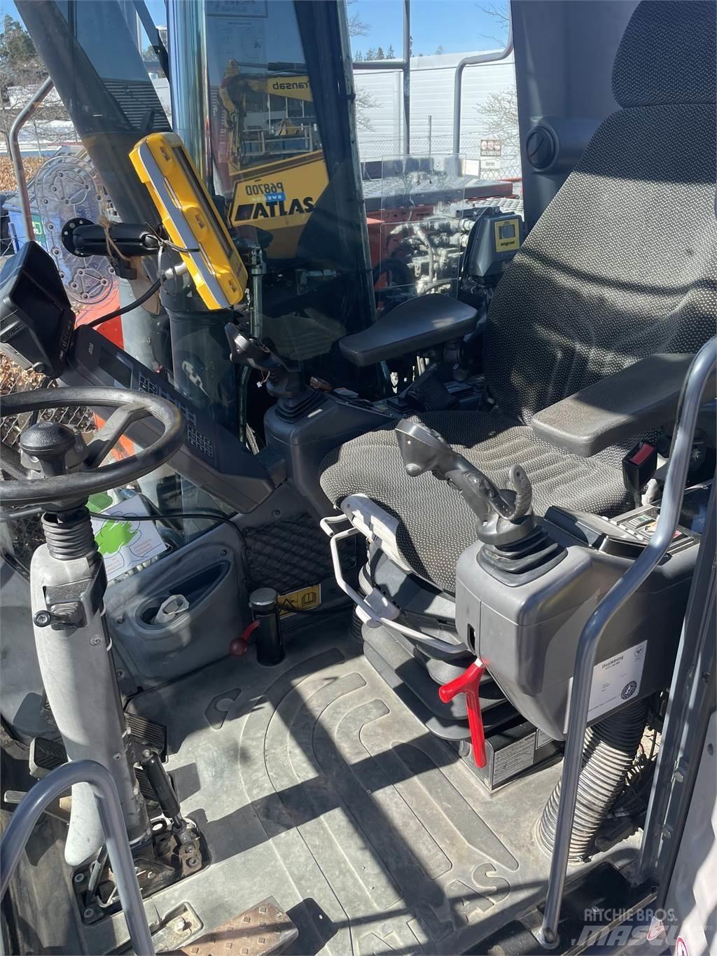 Atlas 140W 轮式挖掘机