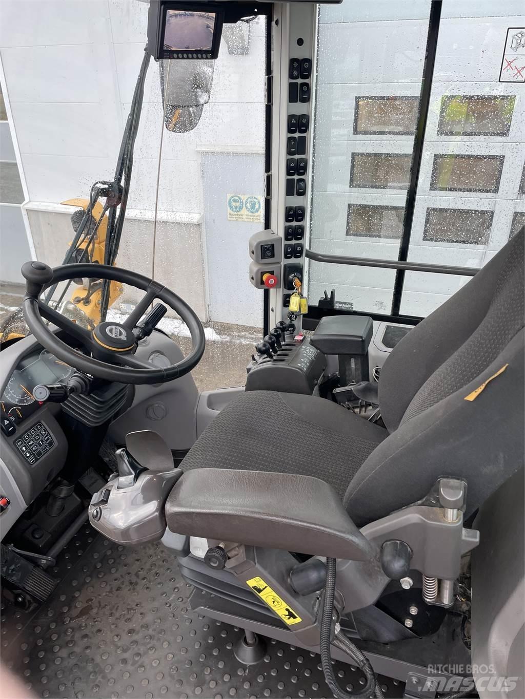 Volvo L60H 轮式装载机