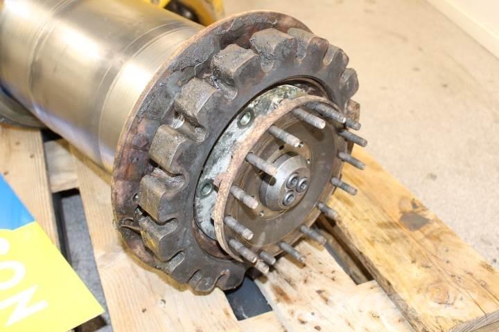 Volvo A25C Drag 底盘和悬架