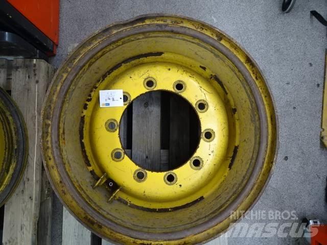 Volvo L70D Fälg 轮胎、车轮和轮圈