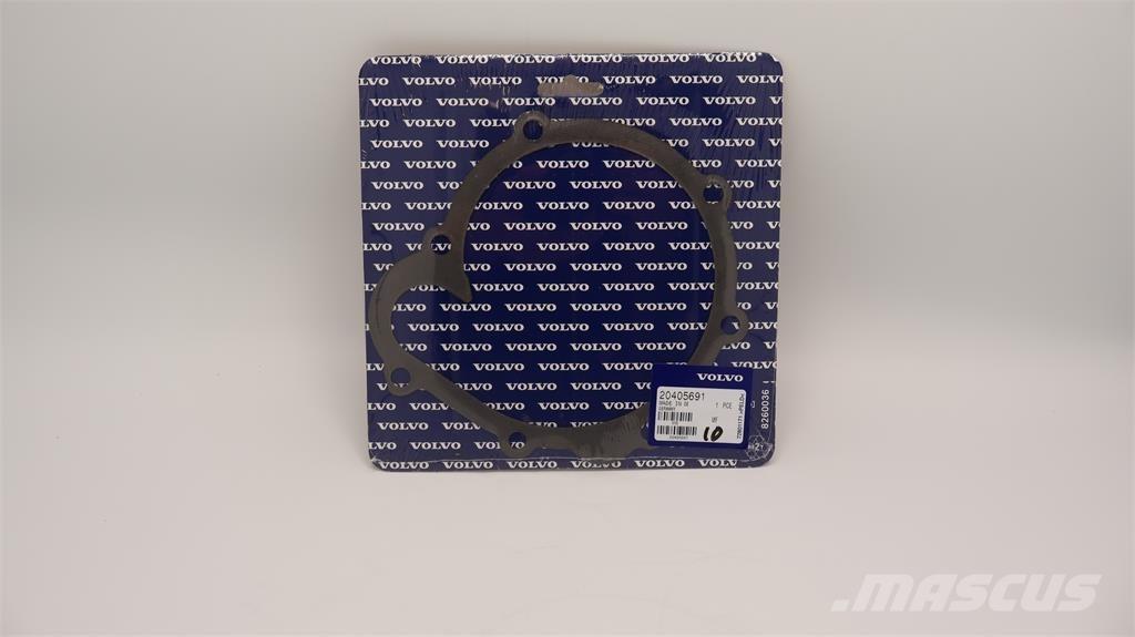 Volvo PACKNING 散热器