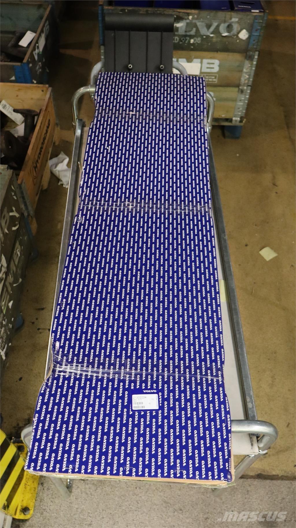 Volvo PACKNING 发动机