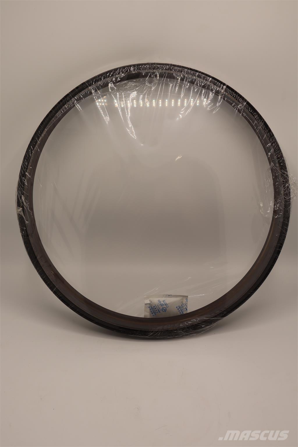 Volvo TÄTNING 传动装置