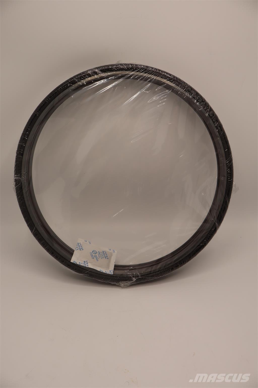 Volvo TÄTNING 传动装置