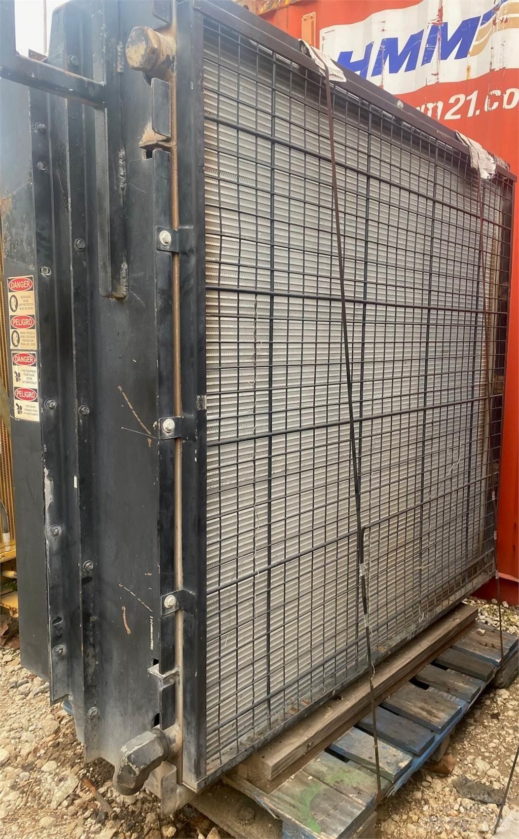 CAT C27 散热器