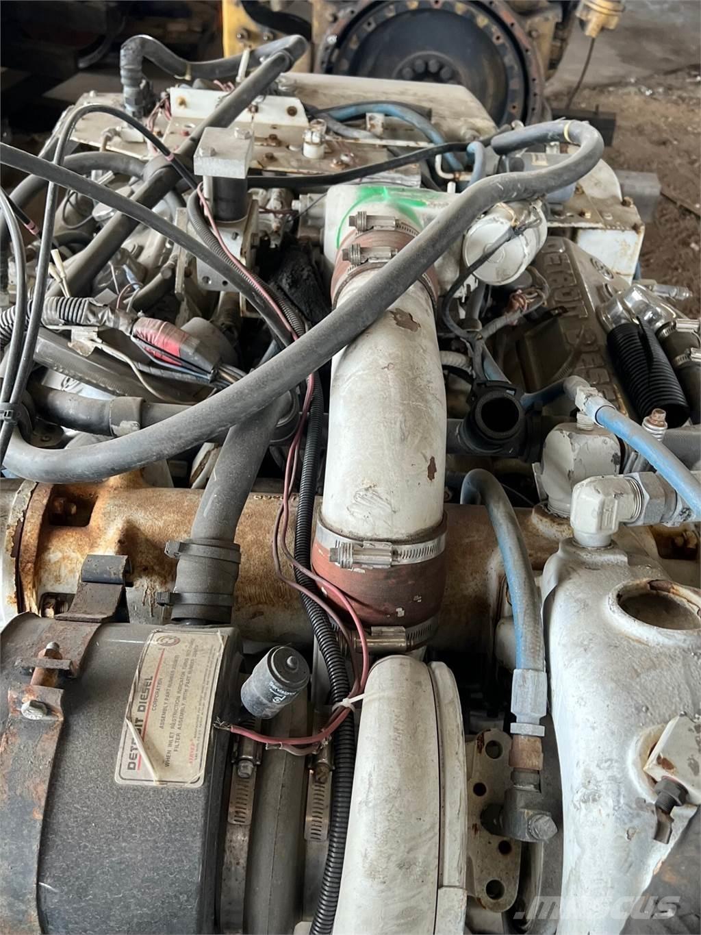 Detroit 6V92T 发动机