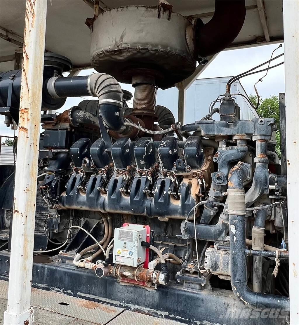 MTU 12V4000 发动机